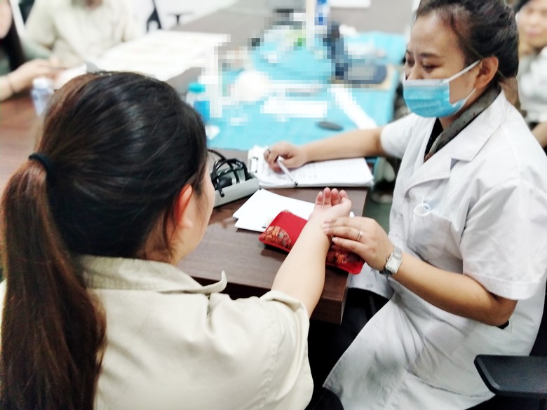 尋醫(yī)問診在身邊 健康生活伴我行(圖5) 尋醫(yī)問診在身邊 健康生活伴我行(圖5)