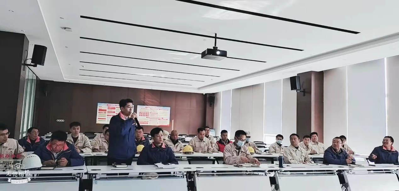 【南亞新材】江西子公司召開安全生產(chǎn)工作會議(圖2) 【南亞新材】江西子公司召開安全生產(chǎn)工作會議(圖2)